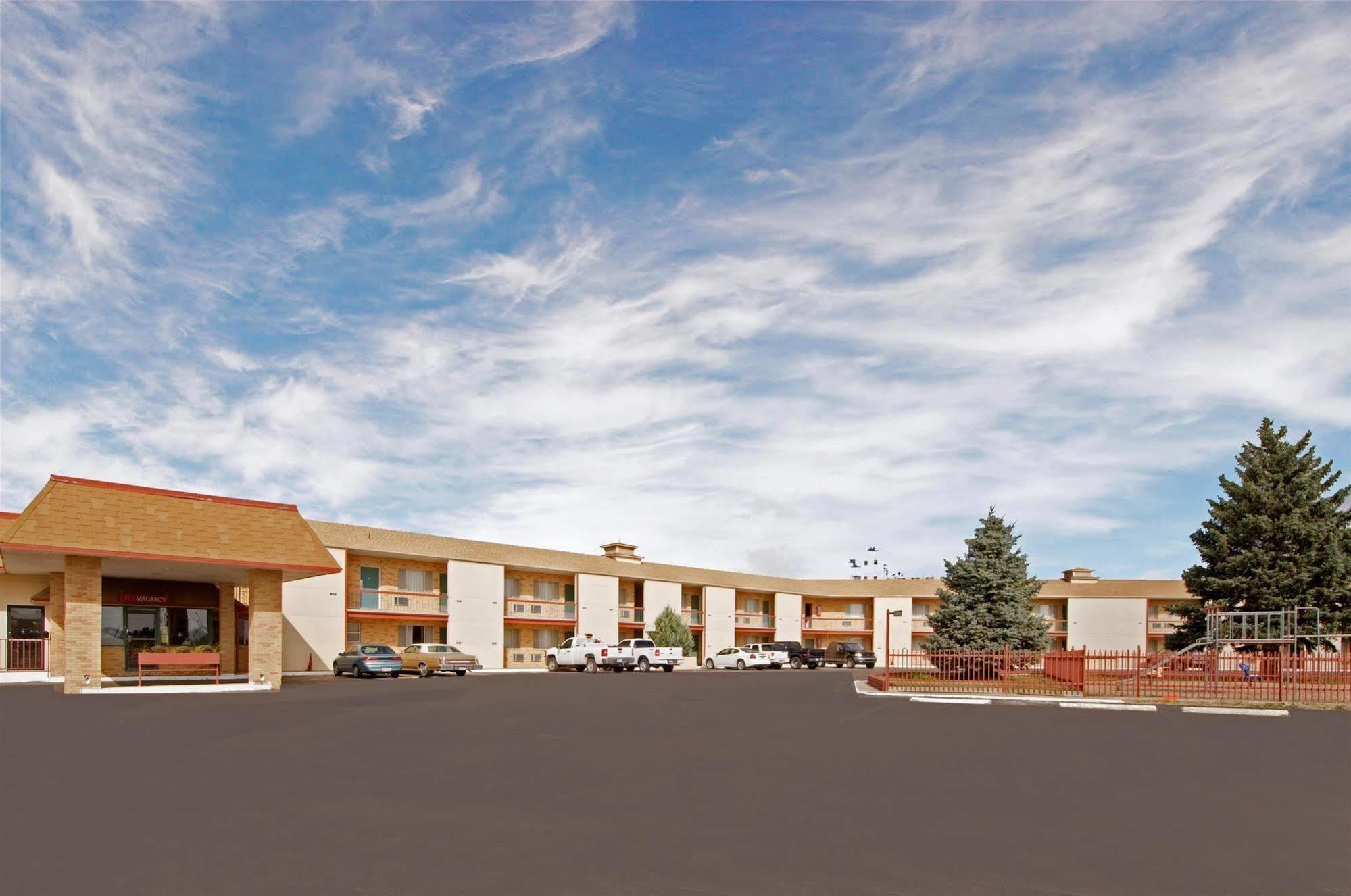 Asam Hotel Goodland Exterior photo